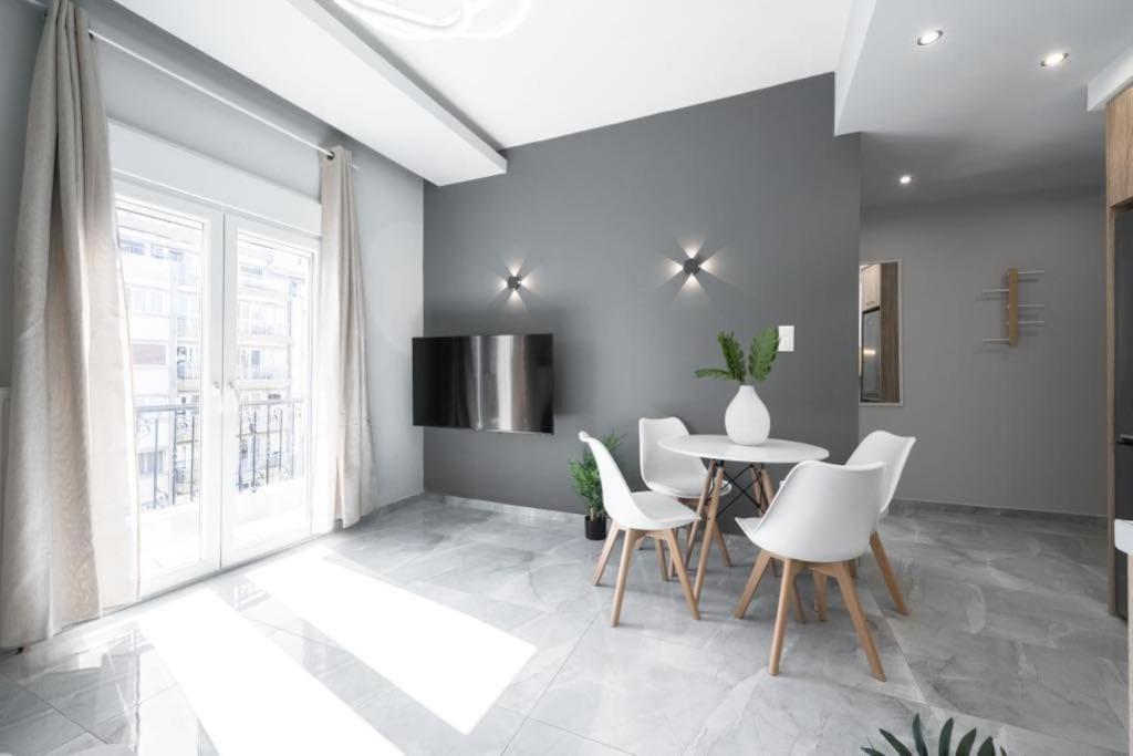 Soleggiato Minimal Apartment Thessalonique Extérieur photo